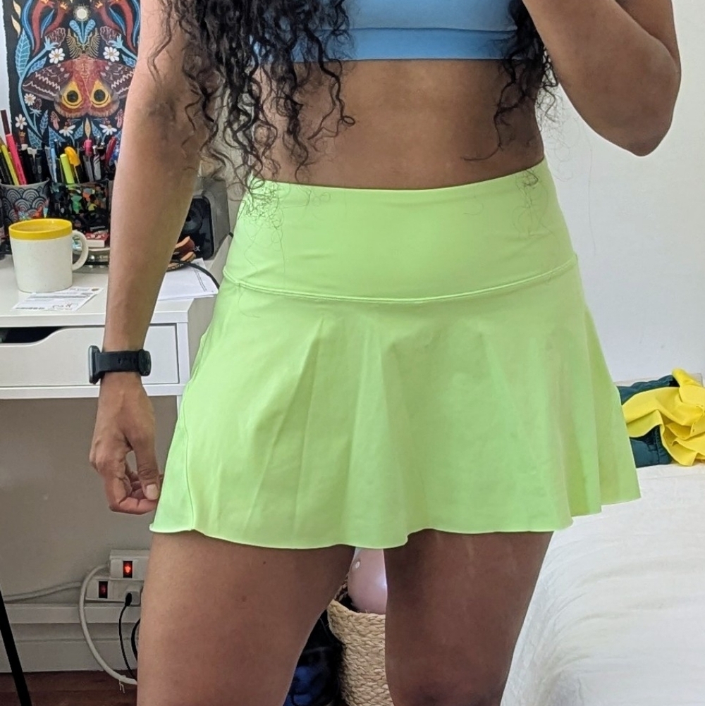 Athleta Women's Neon Lime Tennis Skort - Lightweight Tennis & Workout Skirt